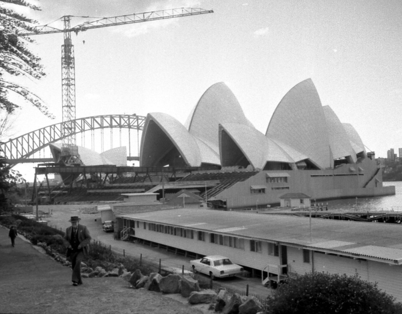 Canteiro em 1968: as cascas já de pé, nove anos depois do início e cinco antes da inauguração