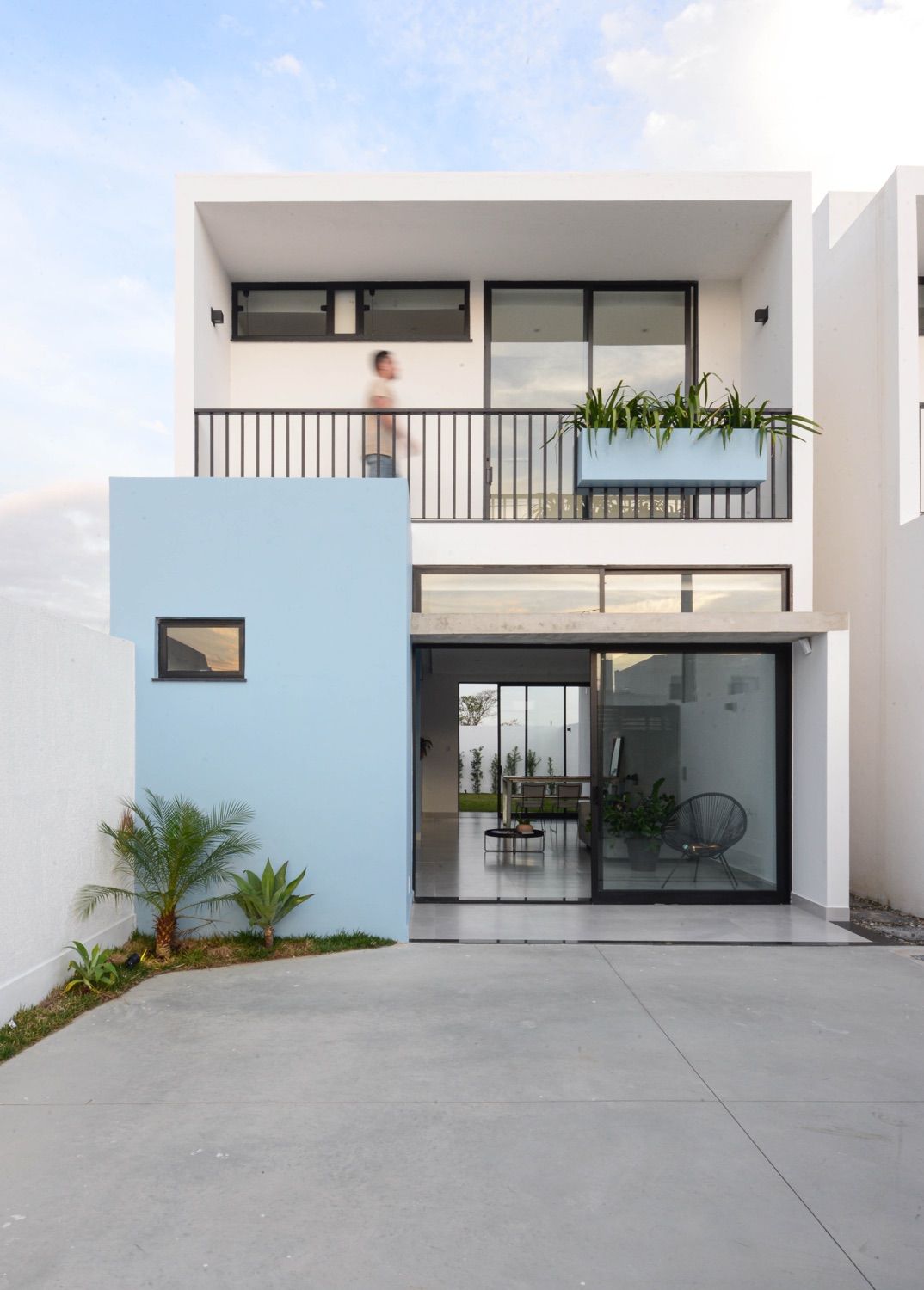 Casa Gaia — fachada residencial de alto padrão